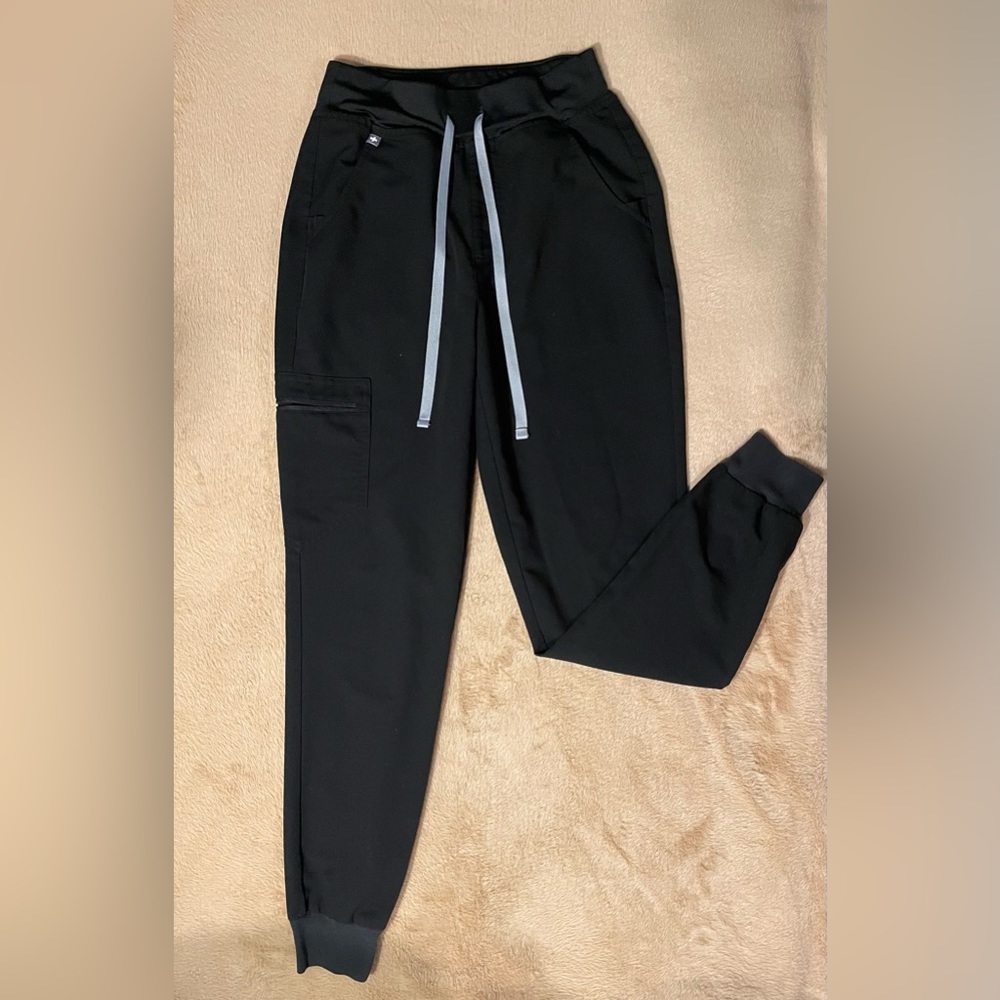 Women’s Figs Scrub Joggers Size XS, Fit like a S, Cotton